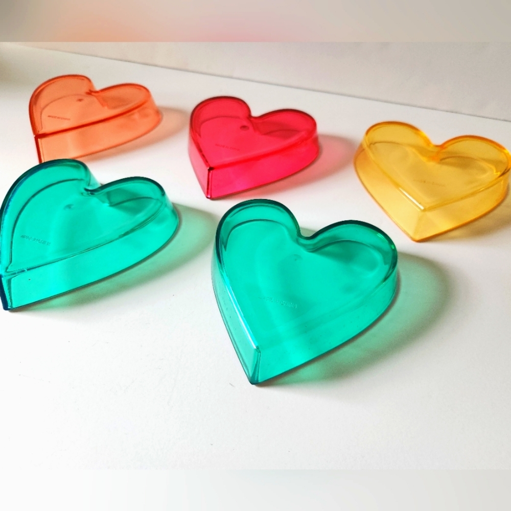 Plastic Heart Trays Colorful Home Decor for Snacks Valentine's